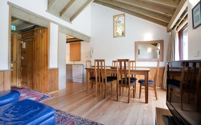 Banjo Apartments - Townhouse 6