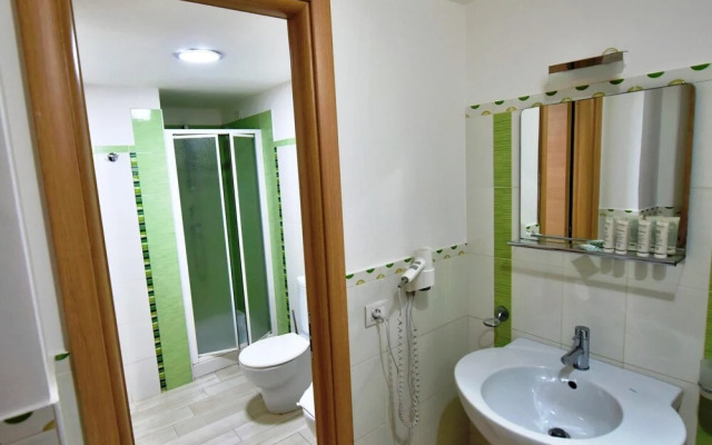 Rebecca s Taormina-etna Collection VII