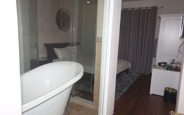 Galaxy Hotel