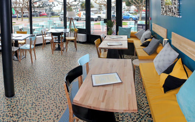 Hotel La Croisette & Restaurant Bistrot Gantier
