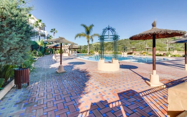 Apartamento La Duquesa Village I
