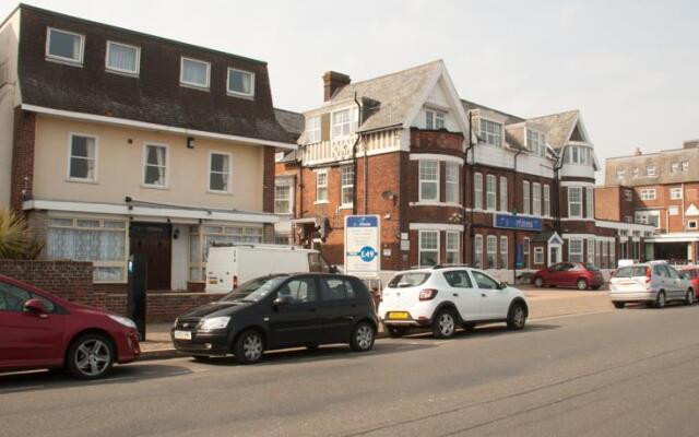 Hadleigh Gables Hotel