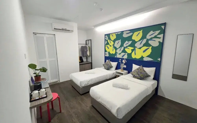 Traveller Ark Hotel & Bunks – Guest Rooms – Kuala Lumpur