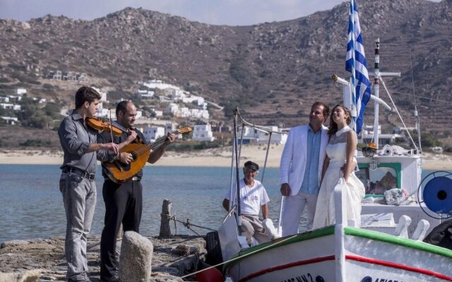 Mitos Suites Luxury Hotel In Naxos