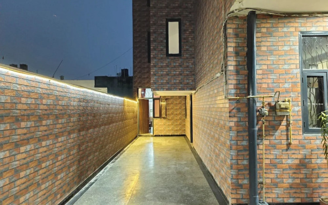 Swastika Homes Near Wave City Center Noida