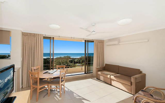 Voyager Resort