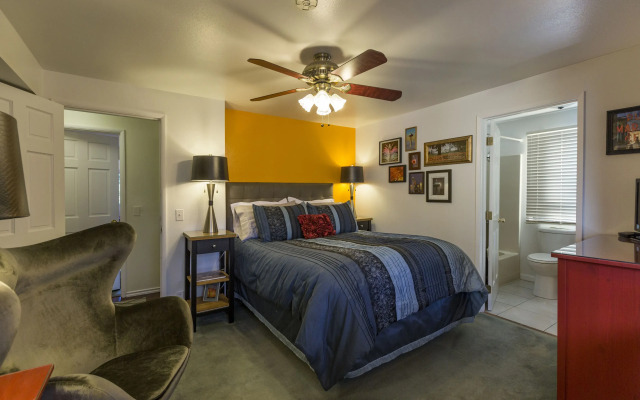 Hillside House Bed and Breakfast