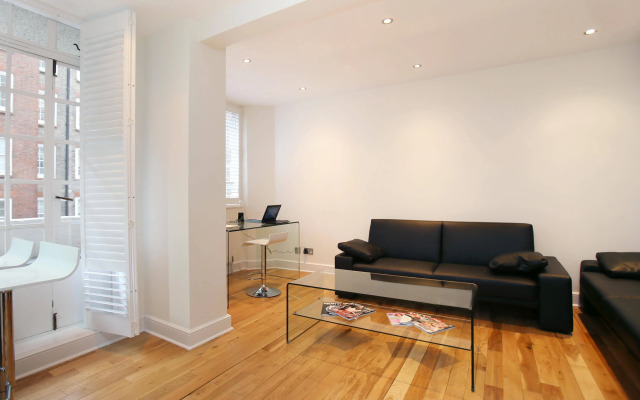 Veeve Chelsea Cloisters Apartment