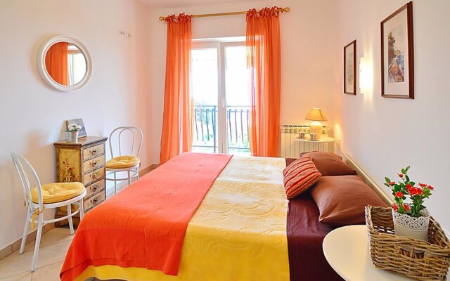 Apartment Marina Montmorillon 33714
