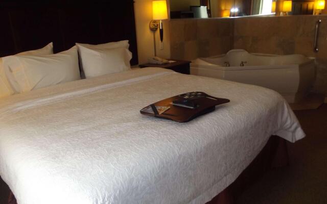 Hampton Inn & Suites Gainesville