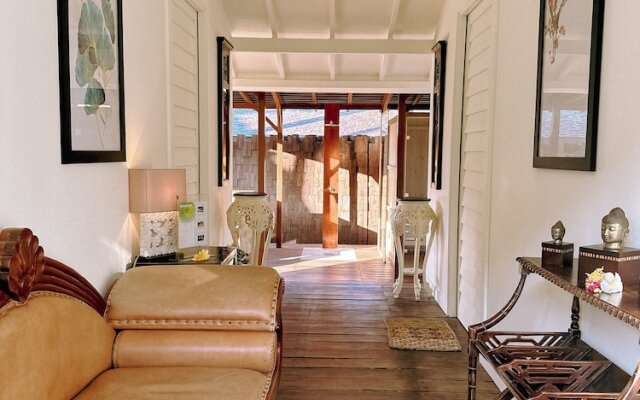 Villa Matahari Terbenam