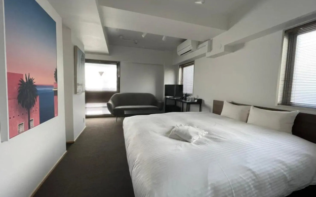 8HOTEL Chigasaki