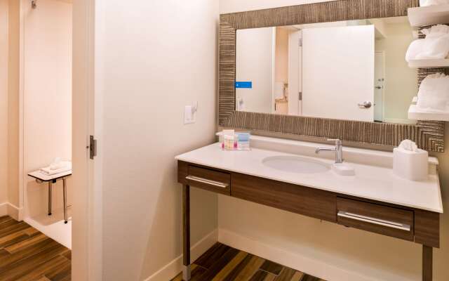 Hampton Inn & Suites Orlando/East UCF Area