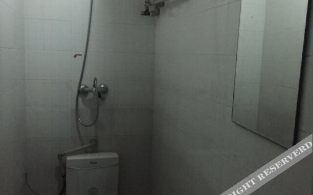 Youth Inn (Wuhan Software Engineering Vocational College Store, Wuhan University of Communications)