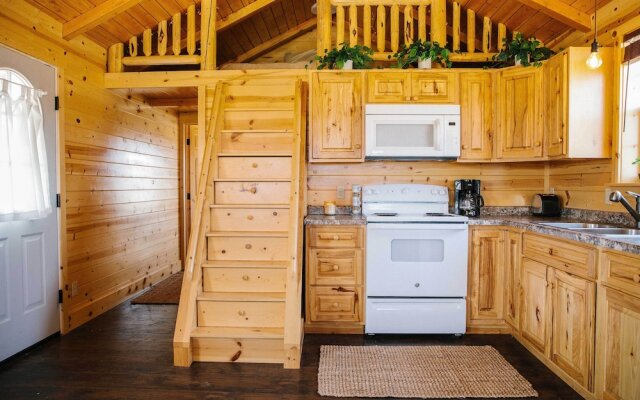 Paradise Valley Cabin by Chico & Yellowstone Park!