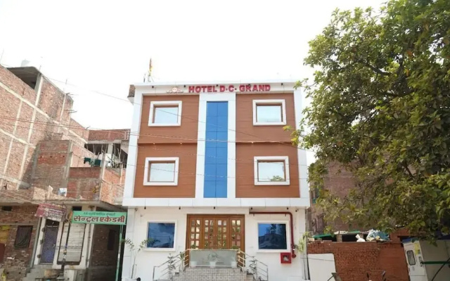 Hotel D C Grand