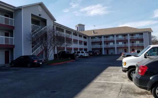 InTown Suites Extended Stay San Antonio TX – Leon Valley North