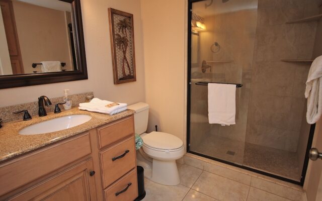 Beach Palms 402