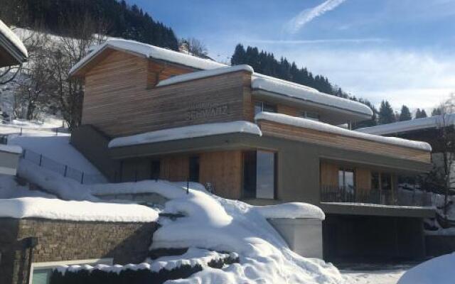 Appartement Schwarz