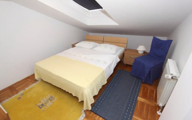 Apartments Petar