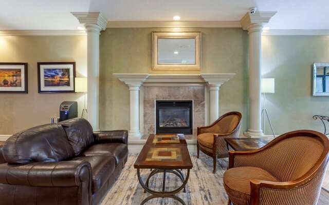 Best Western Plus Mariposa Inn & Conference Centre