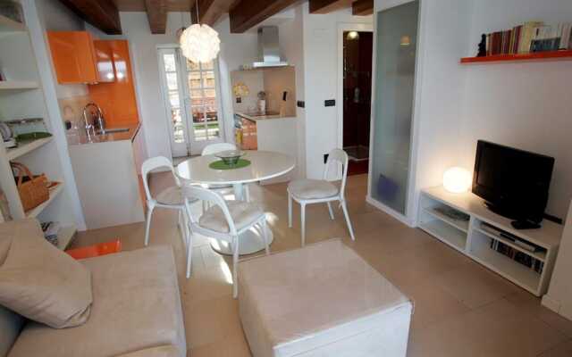 Apartment - 2 Bedrooms with WiFi - 107451
