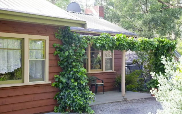 Rosella Cottage