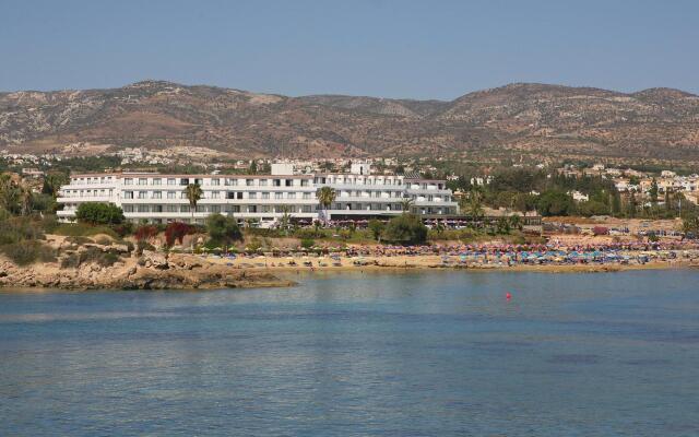 Corallia Beach Hotel Apartments