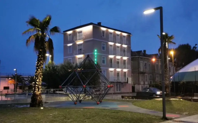 Hotel Rosa Meublè