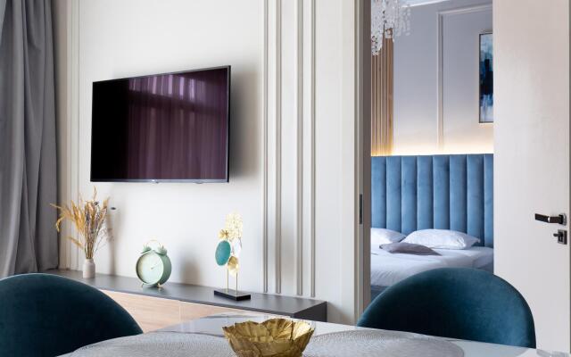 BB-House (BB-House) Boulevard 54