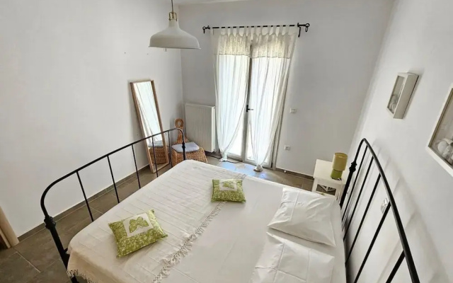 Skyros BnB Beach House Amaryllis