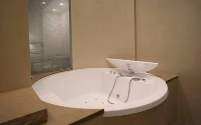 The Ziba Hotel & Spa