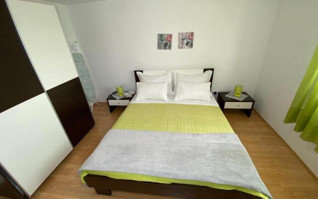 Apartment Carmen