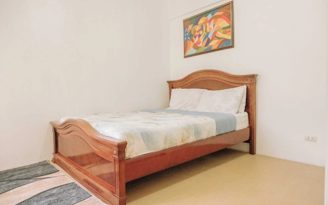 Spacious 1 Bedroom With a View