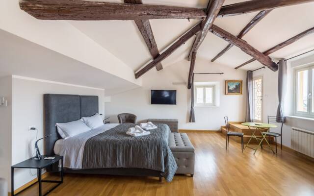 Tittoni Palace Gardens