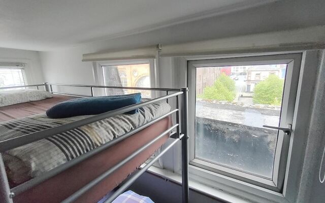 Plymouth Backpackers Hotel