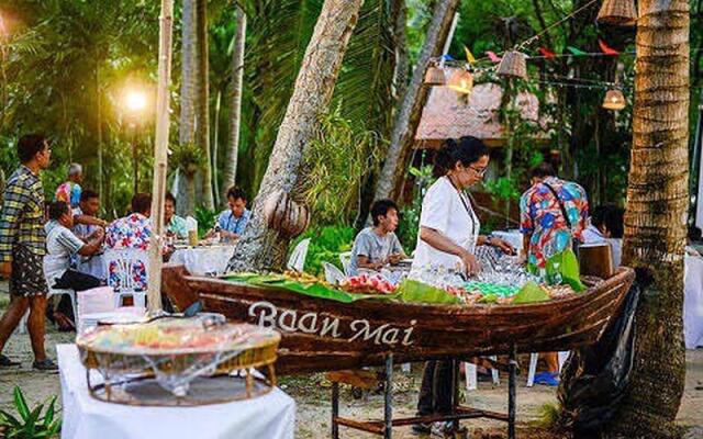 Baan Mai Beachfront Lone Island Phuket