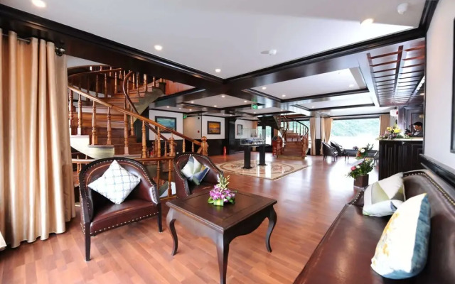 Sealife Legend Cruises