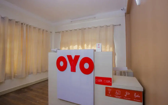OYO 295 Asha Lodges