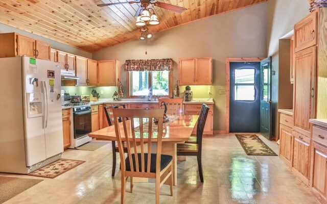 Esox Inlet - 4 Br Home