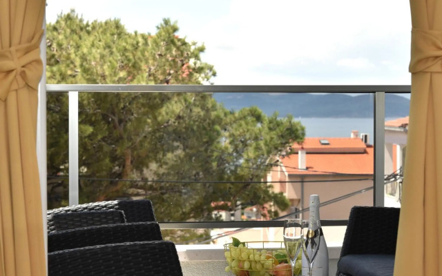 Apartment Đaninovica I