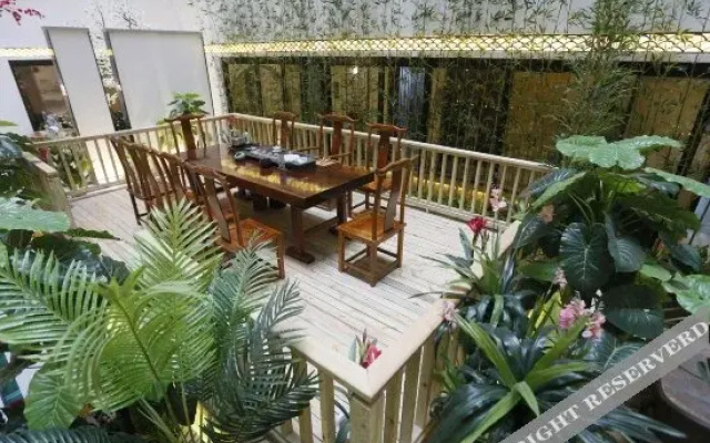Shangdong Business Hotel