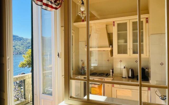 Belle Ile Lake View Suite