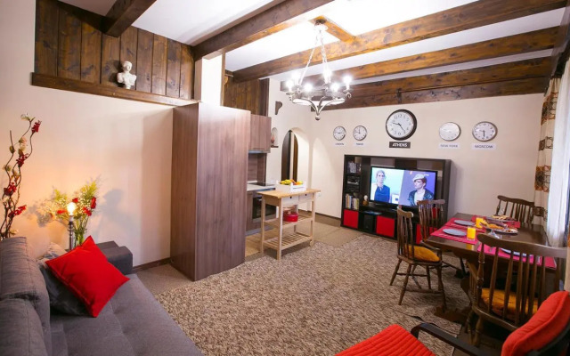 Spacious Apartment Next To Metro - Marousi