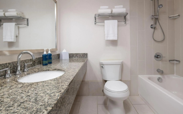 Four Points by Sheraton Bellingham Hotel & Conference Center