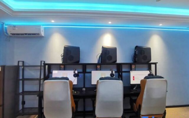 WanYoo Esports Hotel (Guangzhou Exhibition Center Canton Tower)