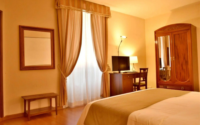 Hotel Bosone Palace