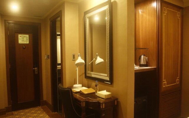 Herald Suites Polaris