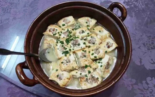 Ci'enlu Country Art Hotel