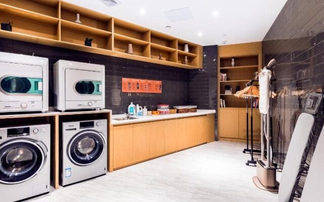 Atour Hotel Taibai Road Jining